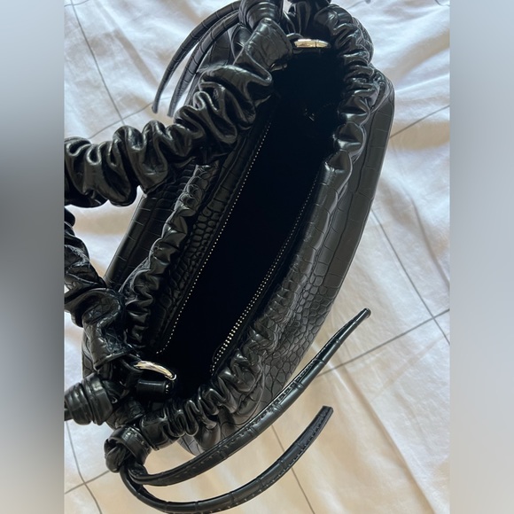 Handbag - Picture 5 of 6